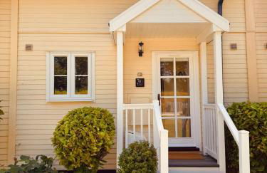 Barneys Retreat - Lakeside Getaway - Photo 15