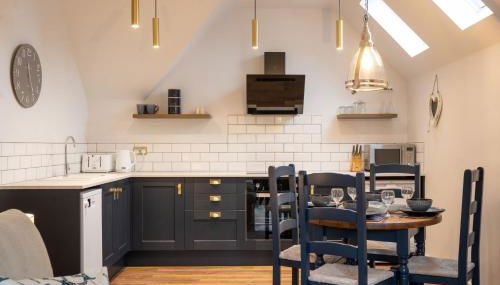 Secluded Island Retreat - in the heart of the Anchorage - Foto 5, stove, dishwasher, pet friendly