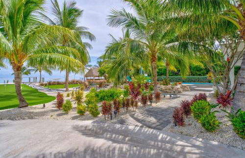 Paradise Point - Luxury Oceanfront Estate - Pool, Dock, Outdoor Kitchen & Family Amenities - Foto 61