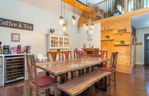 Funtastic Retreat! PS5, View, Goats, Hot Tub, Karaoke - Foto 13