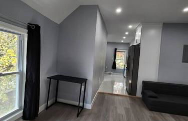 Two-Bedroom Home 25 min to NYC free parking-UNIT-2 - Foto 32