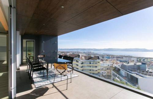 Luxury 4 bedr Flat w/ PANORAMIC Views & Pool!! - Foto 53