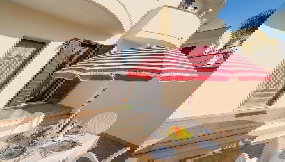 Casa Pascoli Near Sandy Beach - Happy Rentals - Foto 1, Imagen principal