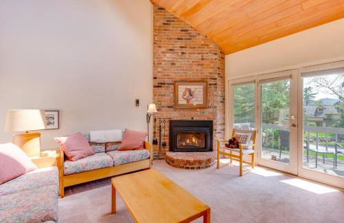 Charming Jackson Mountain Retreat on Golf Course! - Foto 4