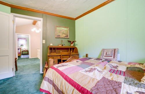 Pet-Friendly Smoky Mountain Getaway with Fire Pit! - Foto 25