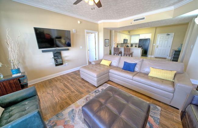 Astonishing Oceanfront Condo with Oversized Balcony to Enjoy Amazing Gulf View - Unit 0204 by RedAwning - Foto 22