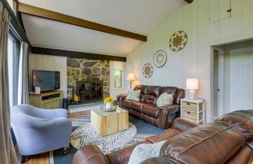 Winhall Home with Sauna Less Than 1 Mi to Stratton Mountain! - Foto 4