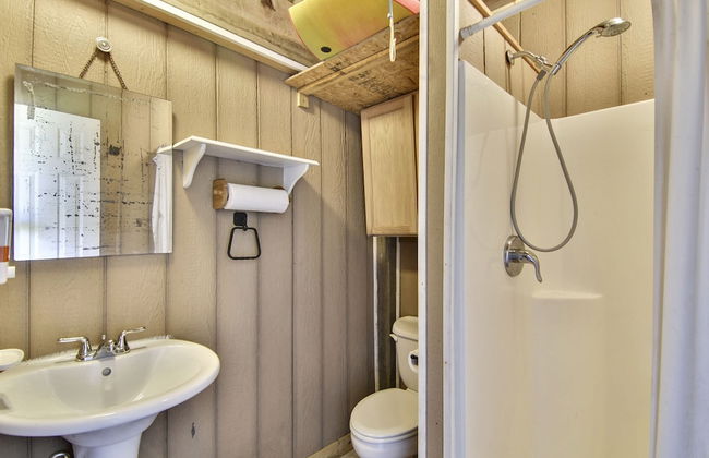 Harry's Hideaway - Photo 11