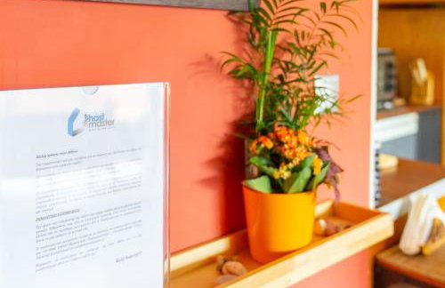 The HostMaster Ethnic Touch Feel Studio - Photo 20