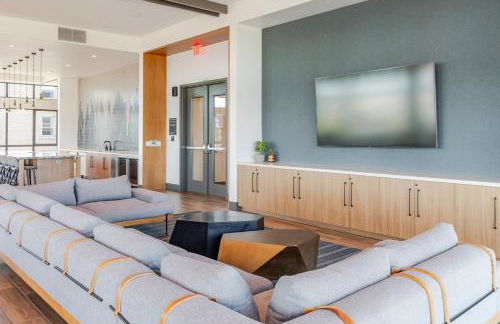 Blueground Civic Center view nr Lake Merritt SFO-1884 - Foto 40