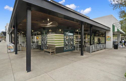 The Hyde Out - Cute Hyde Park Home with Private Hot Tub - Foto 31