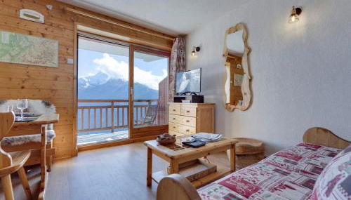 Appartement chaleureux avec balcon et parking privé - FR-1-690-26 - Foto 1