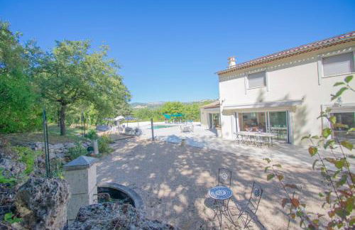 Charmante villa avec grande piscine au calme - Foto 36