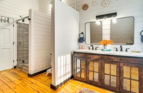 9 Mi to Lake Burton Cabin with Deck Near Helen - Foto 17