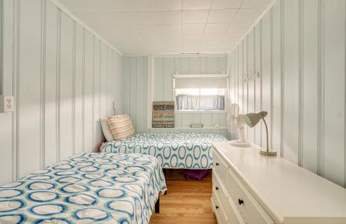 Rockport Cottage with Patio - Steps to Beach! - Foto 21