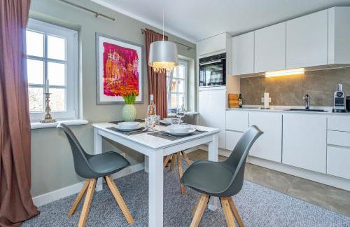 Gemütliche Wohnung unter Reet mit Pool und Sauna in Keitum - Photo 2