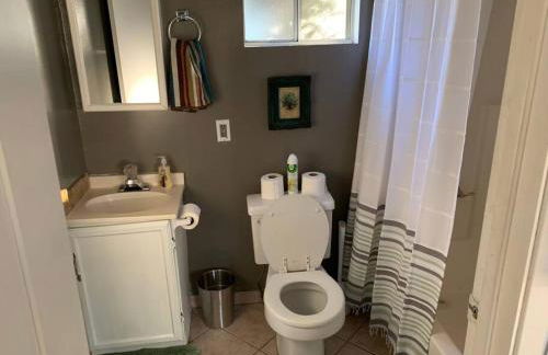 Private Studio GuestHouse With Everything! - Foto 8