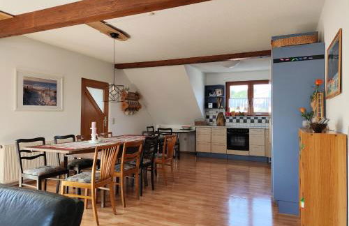 Große, gemütliche Wohnung in dörflicher Idylle - Foto 1