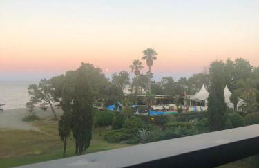 Joli T2 les pieds dans l’eau , piscine tennis.... - Foto 4