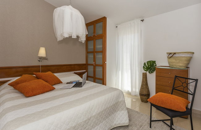 Holiday home Lola, sea on a palm! HEATED POOL - Photo 29