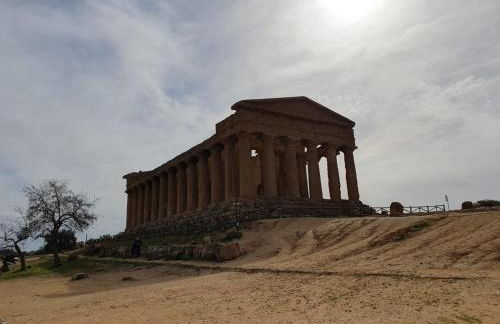 Villa Maresa Home - Photo 5