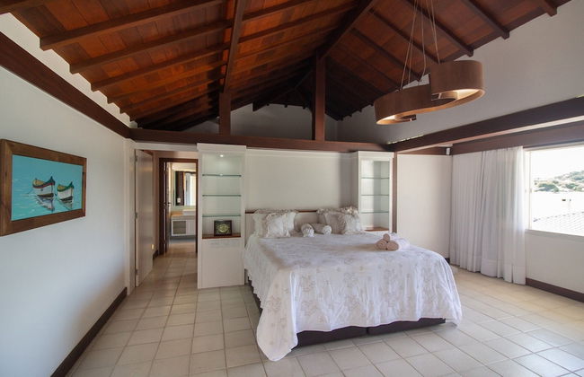 Mansão Pé na Areia Ferradura com 4Suítes - Foto 6