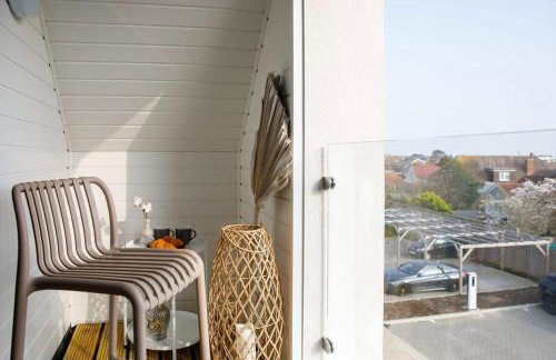 Luxury Penthouse ~ Super King Bed 5 min to Beach - Foto 18