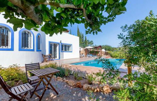 Charming villa with pool, Can Toni Mateu. - Photo 7