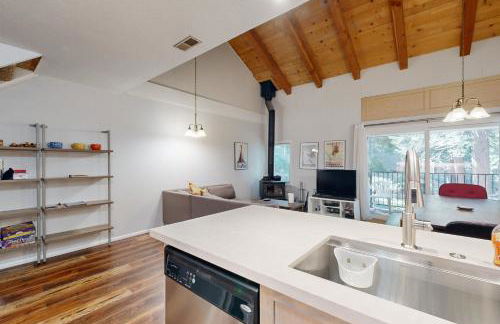 2 Bed 2 Bath Apartment in Carnelian Bay - Foto 11