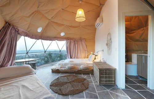 AAA View Private Terrace Outdoor Heated Hot Tub Family Fun - Photo 6