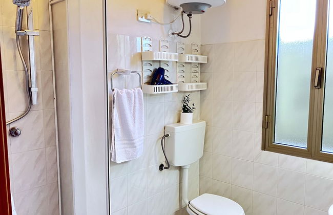 Apartment in Villa With Garden Close to the sea - Foto 17