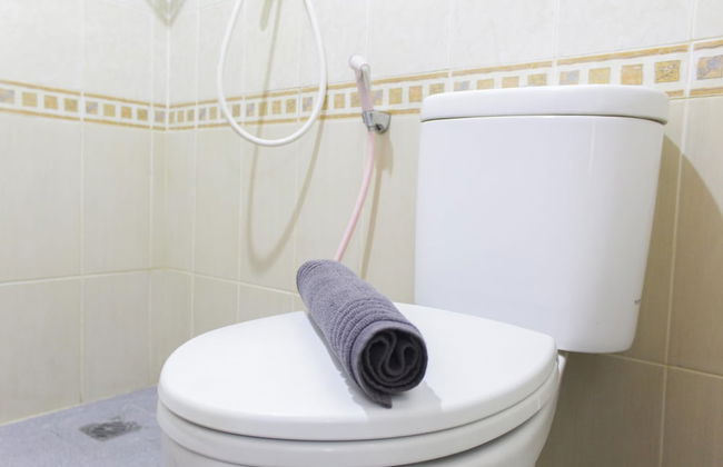 Comfort and Stylish 2BR at Grand Palace Kemayoran Apartment - Foto 26