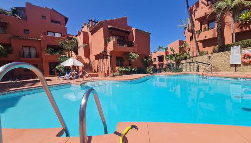 Luxury Beach Marbella Boutique Penthouse 2 bedrooms Pools Open 365 days - Foto 3