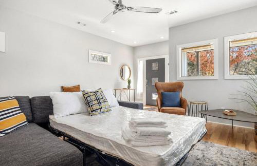 Porte Orange-Modern Home-1 mi from DT Fayetteville - Foto 23