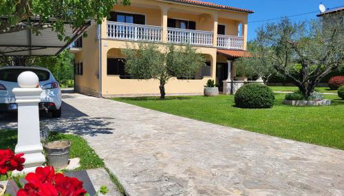 Cozy Apartment Mandula - Foto 2, Garden, Garden view