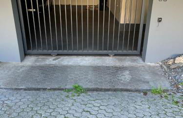 Stilvolles Apartment mit zwei Bädern Terrasse und Parkplatz nahe Rhein und Bonn Zentrum - Foto 10