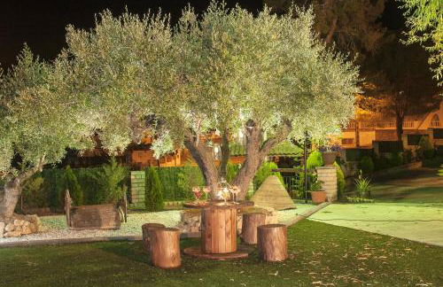 Spacious villa in Can Trabal with private pool and jacuzzi 980 m² - Foto 19