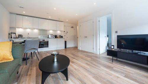 Modern 1 Bed Apartment in Gravesend w Games Room - Foto 2