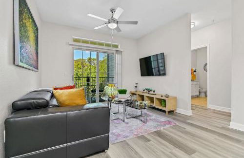 Stylish 3BR Condo Near Disney Pool, Gym & More! - Foto 2