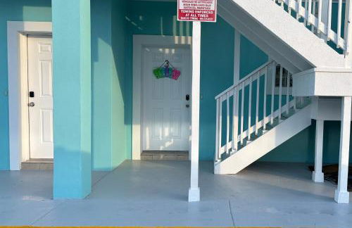 JJs Beach Condo - Photo 3