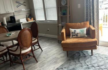 Radiant Beach Block Condo Parking Patio - Foto 15