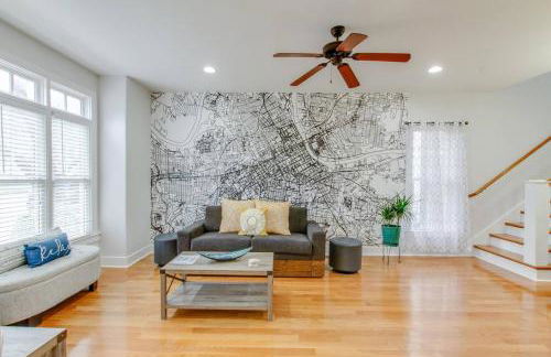 Vibrant Trendy Two Bedroom Home Near Marathon Village - Foto 3