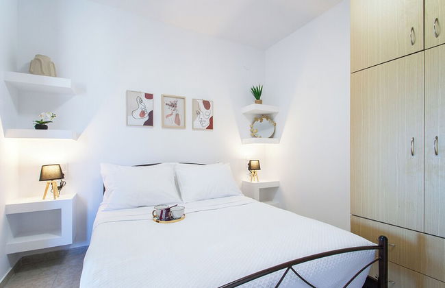 SkyFrame Apartments - Photo 15