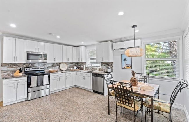 Beautifully Renovated 5 bedroom Vero Beach 5 Home by RedAwning - Foto 12