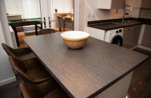 Large 4BDR House By Hyped Properties Short Term Rental Agency With Free Parking & Long Stays Shirebrook - Foto 42