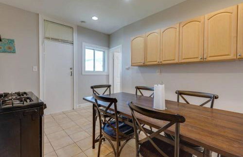 NEW! Boston Condo Near MBTA, 3 Mi to Fenway! (U2) - Foto 9