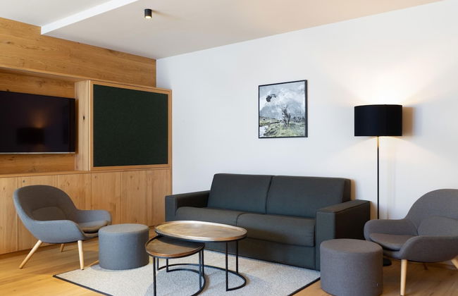 Apartment in Schrocken Near Ski Arlberg - Photo 10