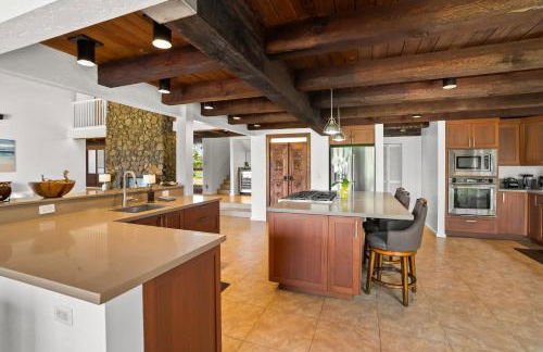 Coral Hale 5br 3ba Luxury Home, AC, Hot Tub and Stunning Views - Foto 41