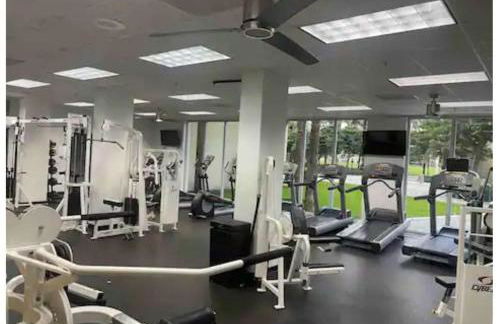 SPECIAL Beautiful Modern Beach Condo - Foto 24