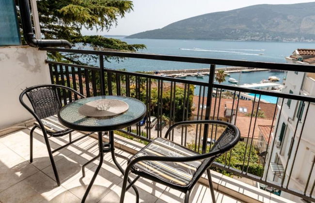 Elegant Apartment With Stunning Boka Bay Panorama - Foto 21